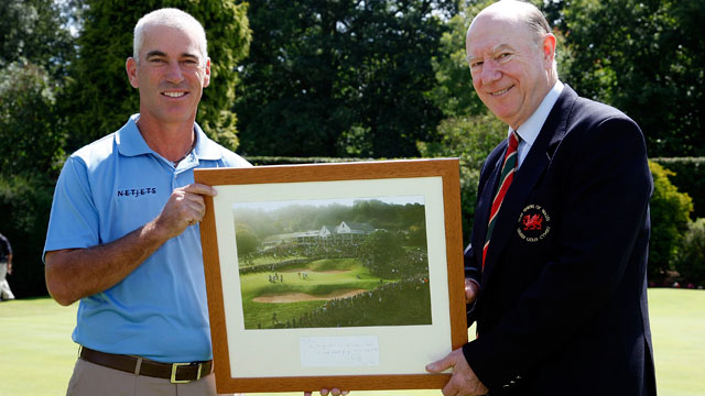 Ex-Ryder Cup Captain Pavin honored by Wales and European Tour leaders
