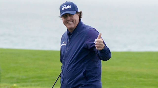 Phil Mickelson finishes out his fifth win at Pebble Beach Pro-Am