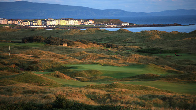 Portrush would be able to handle role as host of British Open, says Clarke