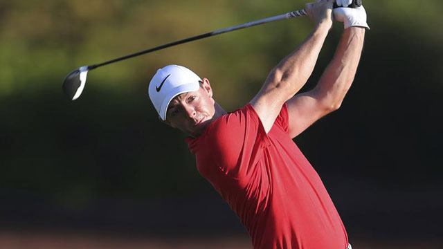 Rory McIlroy injures back, finishes round at SA Open