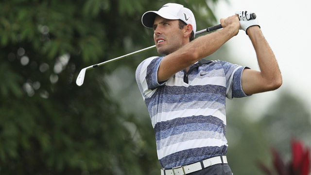 Schwartzel leads by one at Malaysian Open, Oosthuizen tied for third