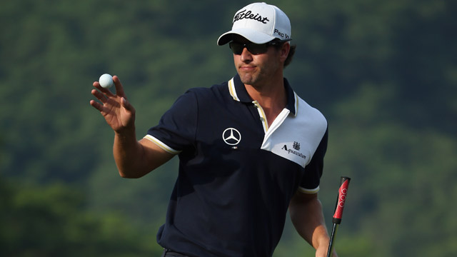 Scott and Oosthuizen share lead after first round at WGC-HSBC Champions