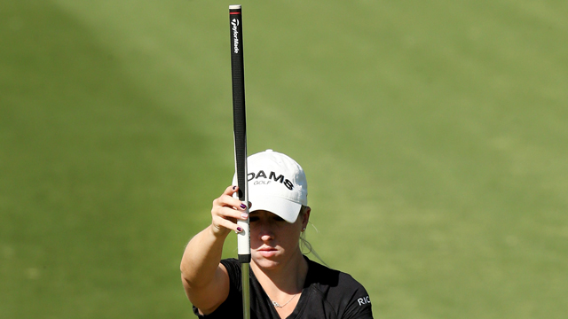 Shadoff is rare LPGA Tour player to go with long putter in face of ban