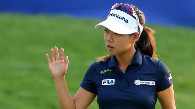 Jenny Shin shoots bogey-free 66 to lead KPMG Women's PGA C'ship