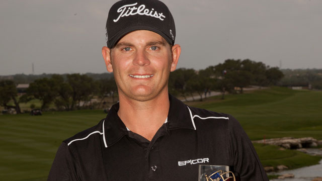 Rookie Steele holds off Chappell to win Valero Texas Open by one