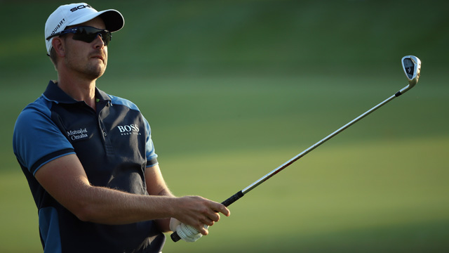 Henrik Stenson two off lead after first day at DP World Tour Championship