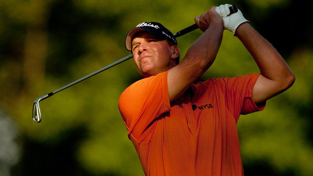 Defending champ Stricker takes lead at John Deere Classic from Goydos