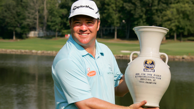 Andrew Svoboda wins Chiquita Classic on first hole of sudden death