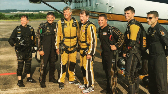 Tom Watson goes skydiving for first time at age 67