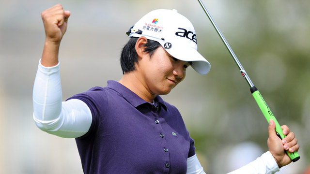 Tseng in league of her own, drawing comparisons to Woods at his best
