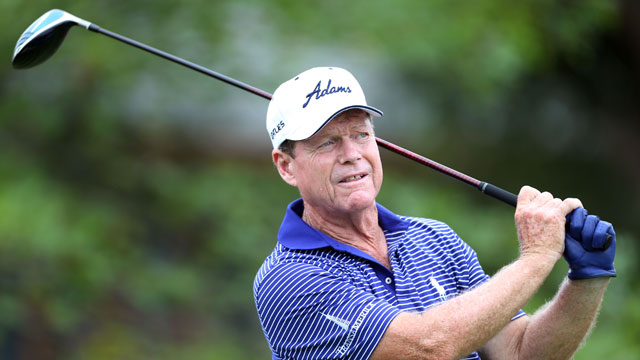 Tom Watson in three-way tie for U.S. Senior Open lead after two rounds