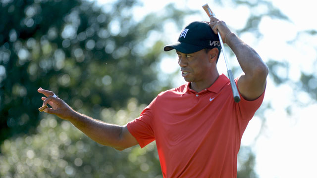 Notebook: Tiger Woods' ranking likely to plunge below No. 400 