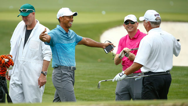 Tiger Woods arrives at Masters, and guessing game begins in earnest