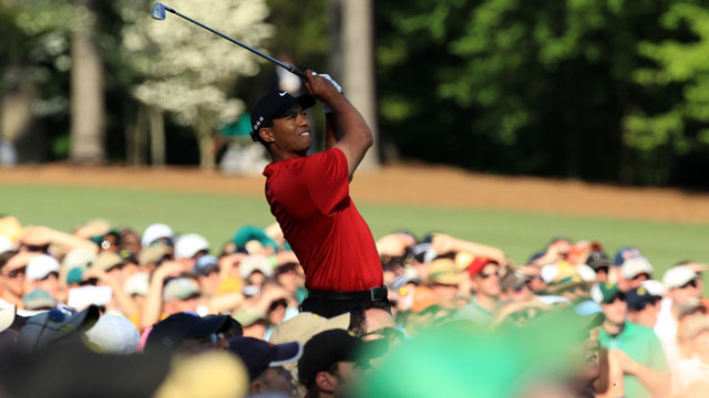 Woods remains golf's top earner with no wins and losing several sponsors