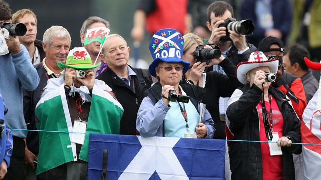 Ryder Cup fans prove they're world- class, in enthusiasm and creativity